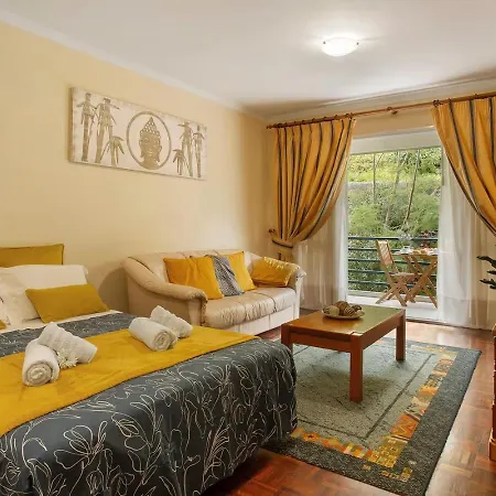 Madeira Funchal Gardens Funchal (Madeira)