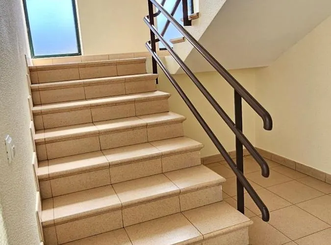 Madeira Gardens * פונשל