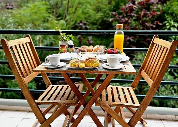 דירה Madeira Gardens