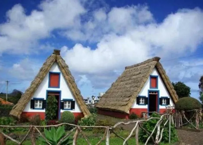 Madeira Gardens 公寓 *